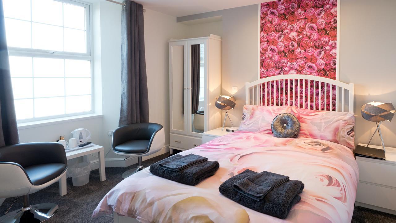 Teifi Netpool Hotel Pembroke Ngoại thất bức ảnh